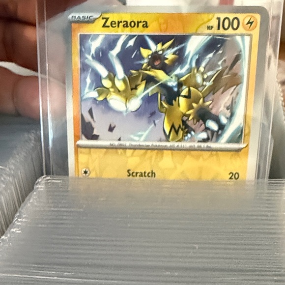 Pokemon Card - 200 Pack (Mixed) - Picture 2 of 16